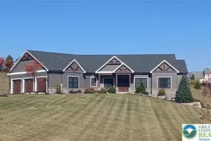 1225 Quince Rd, Lehigh Township, PA 18088 - Photo 2