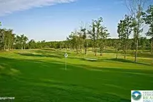 384 Blue Mountain Dr, Luzerne, PA 18202 - Photo 2