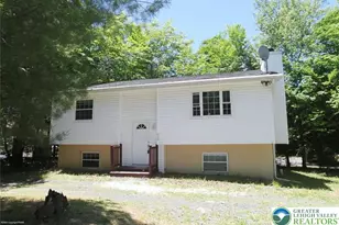 3076 Briarwood, Coolbaugh Twp, PA 18466 - Photo 2