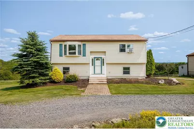 924 Hell Hollow Road, Polk Twp, PA 18058 - Photo 2