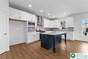 4929 Farrcroft Dr, Forks Twp, PA 18078 - Photo 4