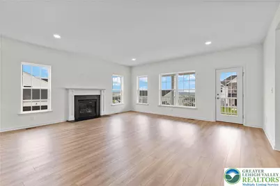 4929 Farrcroft Drive #83B, Forks Twp, PA 18078 - Photo 10