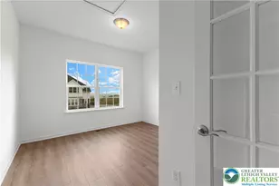 4929 Farrcroft Dr, Forks Twp, PA 18078 - Photo 16