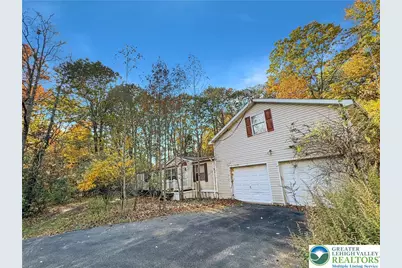 228 Victory Lane, Jackson Twp, PA 18360 - Photo 2