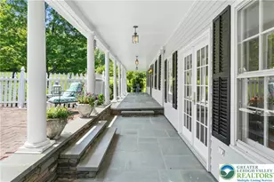 282 Crabapple Ln, Middle Smithfield, PA 18302 - Photo 4