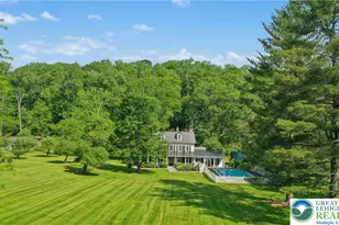 282 Crabapple Ln, Middle Smithfield, PA 18302 - Photo 4