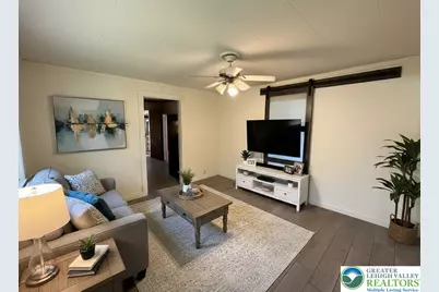 3538 Mountain Road, Washington Township, PA 18080 - Photo 4