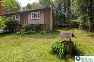 1412 Sherwood Forest Rd, Jackson Twp, PA 18353 - Photo 2