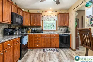 1412 Sherwood Forest Rd, Jackson Twp, PA 18353 - Photo 10