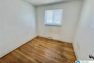 909 Genesee St, Allentown City, PA 18103 - Photo 2