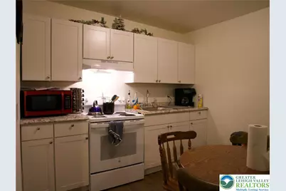 86 Garibaldi Avenue, Roseto Boro, PA 18013 - Photo 8