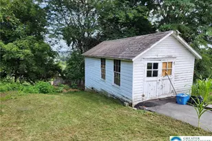 6366 Sullivan Trail, Pen Argyl Boro, PA 18091 - Photo 4