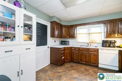 1037 Seneca Street, Fountain Hill, PA 18015 - Photo 12