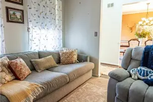 6 Westridge Ct, Middle Smithfield, PA 18302 - Photo 4