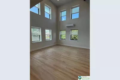 211 South Street #6, Lehighton Boro, PA 18235 - Photo 2