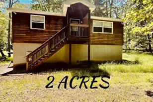 274 Hillary Dr W, Luzerne, PA 18224 - Photo 2