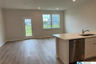 1207 Susan Cir, Upper Macungie Township, PA 18031 - Photo 6