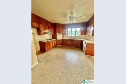 603 Shawnee, Roseto Boro, PA 18013 - Photo 10