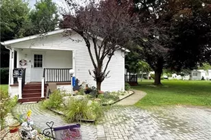 8726 Breinig Run Cir, Upper Macungie Township, PA 18031 - Photo 2