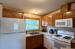 8726 Breinig Run Cir, Upper Macungie Township, PA 18031 - Photo 8