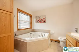 1212 Acacia Dr, Hawley, PA 18428 - Photo 38