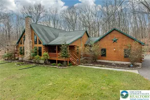 1212 Acacia Dr, Hawley, PA 18428 - Photo 1