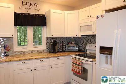 156 Bear Creek Lake Drive, Penn Forrest, PA 18229 - Photo 14