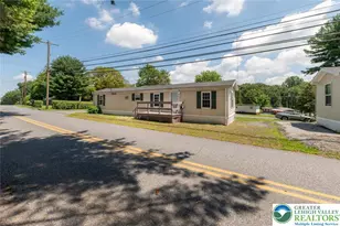 4403 Wolfs Crossing Rd, North Whitehall Twp, PA 18069 - Photo 2