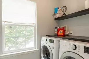 2429 S Front St, Allentown City, PA 18103 - Photo 34