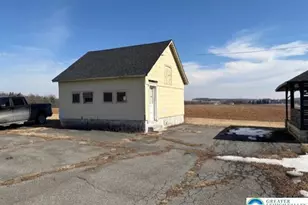 6341 Memorial Rd, Heidelberg Township, PA 18053 - Photo 6
