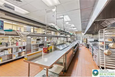 812 W Hamilton Street, Allentown City, PA 18101 - Photo 68