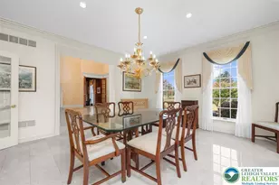 4303 W Wyndemere Cir, Lowhill Twp, PA 18078 - Photo 8