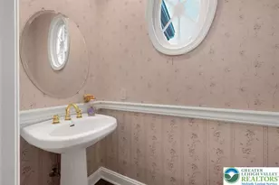 4303 W Wyndemere Cir, Lowhill Twp, PA 18078 - Photo 50