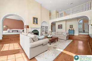 4303 W Wyndemere Cir, Lowhill Twp, PA 18078 - Photo 18