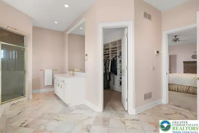 4303 W Wyndemere Circle, Lowhill Twp, PA 18078 - Photo 32