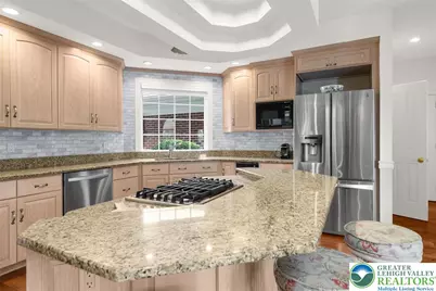 4303 W Wyndemere Circle, Lowhill Twp, PA 18078 - Photo 10