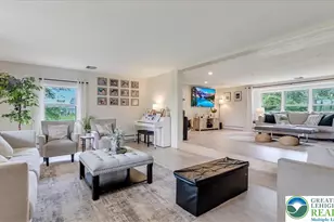 2530 Mahoning Dr W, Mahoning Twp, PA 18235 - Photo 8