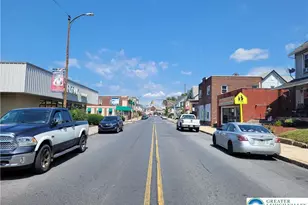 1627 Main St, Northampton Boro, PA 18067 - Photo 4