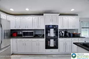 343 High Country Dr, Tunkhannock Twp, PA 18610 - Photo 8