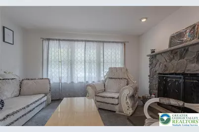 533 Maxatawny Drive, Coolbaugh Twp, PA 18347 - Photo 12