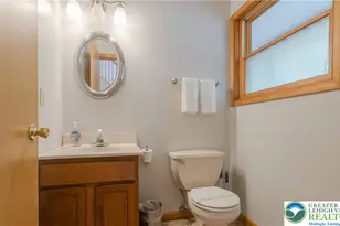 533 Maxatawny Dr, Coolbaugh Twp, PA 18347 - Photo 10