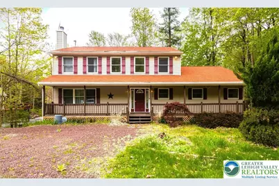 533 Maxatawny Drive, Coolbaugh Twp, PA 18347 - Photo 1