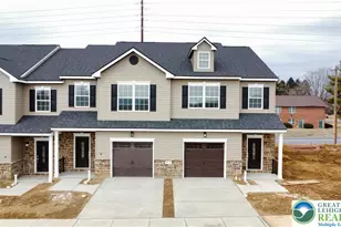 6645 Stein Way, Lower Macungie Twp, PA 18062 - Photo 4