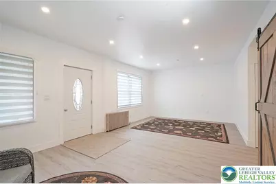 417 E Union Street, Tamaqua Boro, PA 18252 - Photo 8