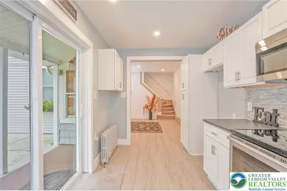 417 E Union Street, Tamaqua Boro, PA 18252 - Photo 22