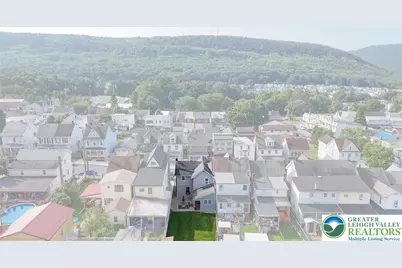 417 E Union Street, Tamaqua Boro, PA 18252 - Photo 2