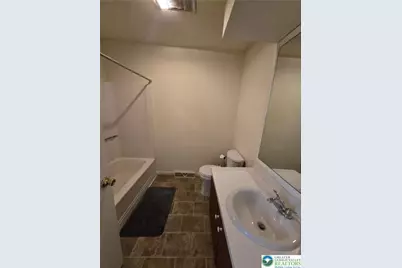 1331 Pennsylvania Avenue, Emmaus Boro, PA 18049 - Photo 8