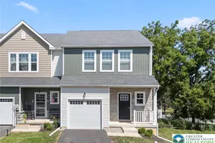 11 Timber Trl, Easton, PA 18045 - Photo 1