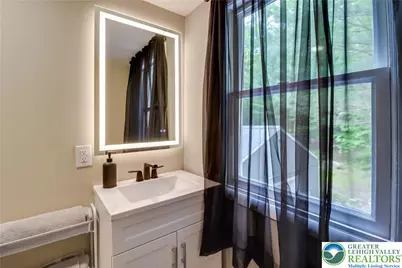 1563 Sullivan Trail, Pocono Twp, PA 18372 - Photo 32