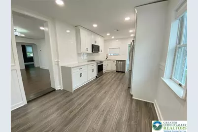 1215 W Macada Road, Hanover Twp, PA 18017 - Photo 10